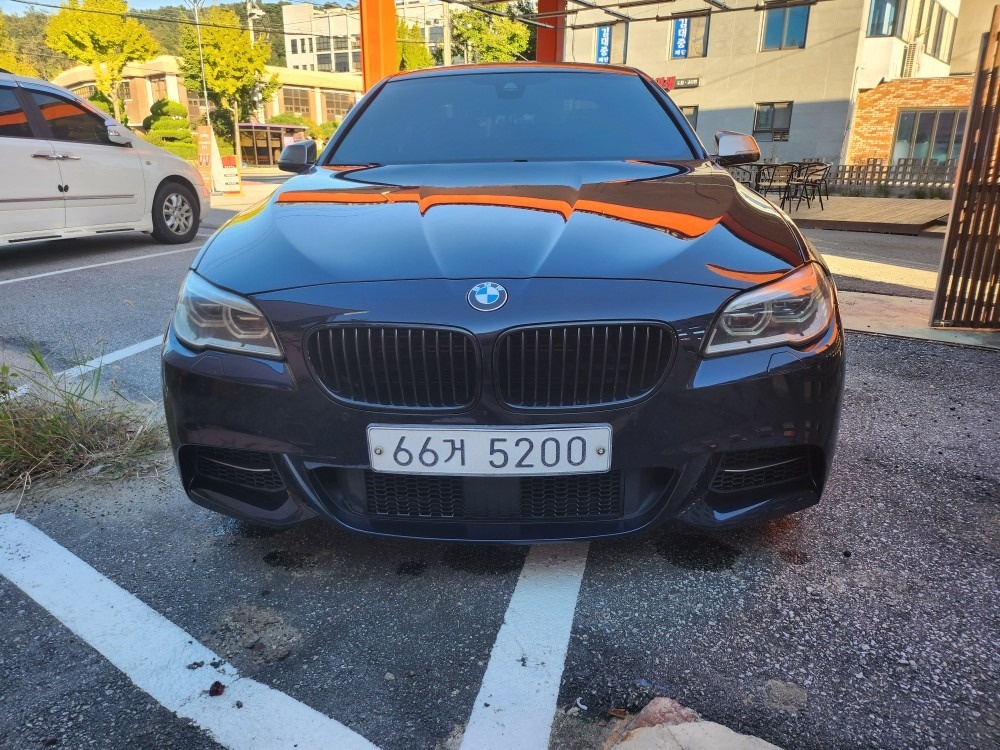 5시리즈 F10 M550d xDrive (381마력) 매물 썸네일