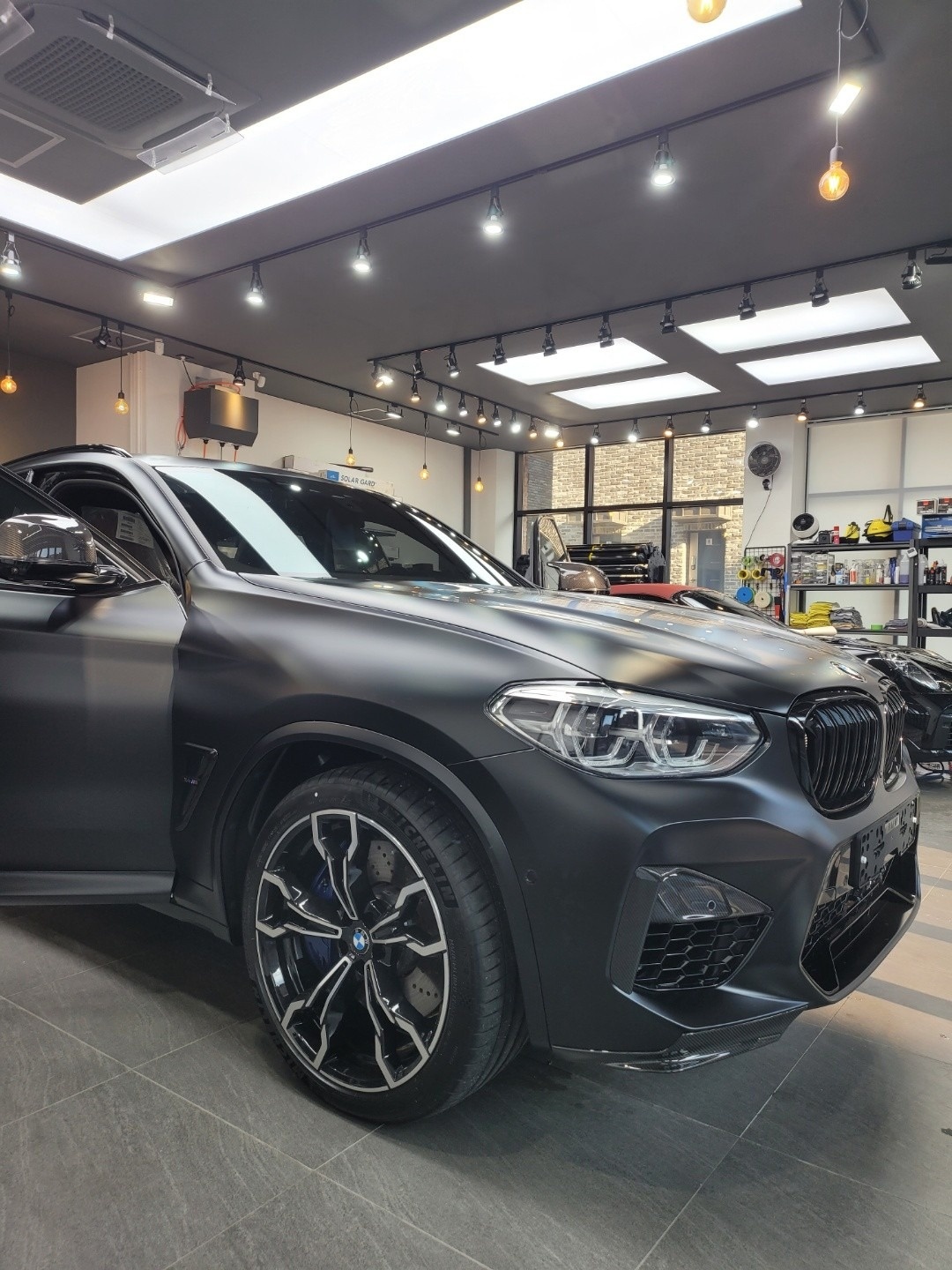 안녕하세요 

기변예정으로 BMW X