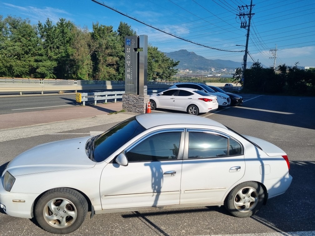 뉴 아반떼 XD 1.6 VVT 디럭스 기본 매물 썸네일