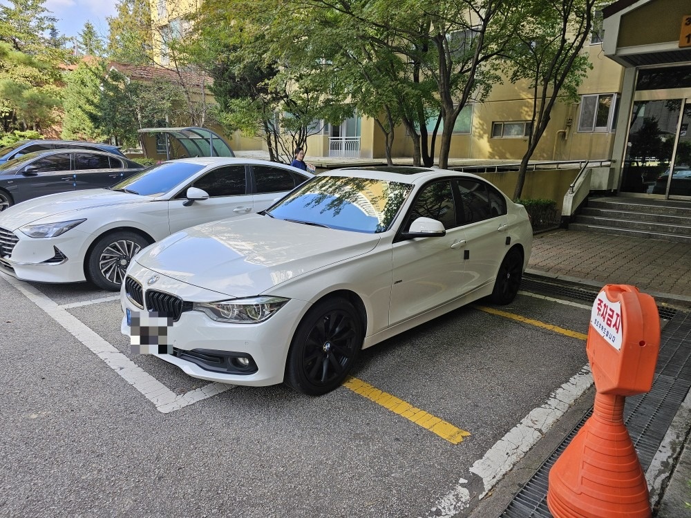 2018(17.11 등록)
bmw 3 중고차 직거래 (3)