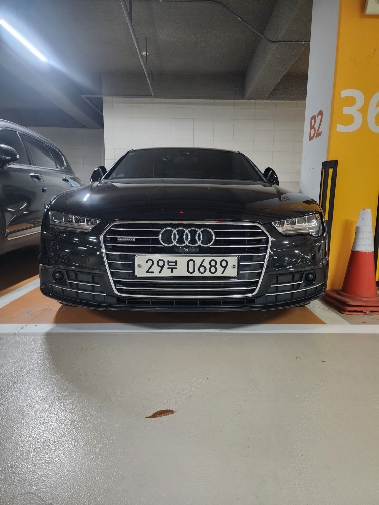 A7 Sportback 4G8 50 TDI 콰트로 (272마력) 매물 썸네일