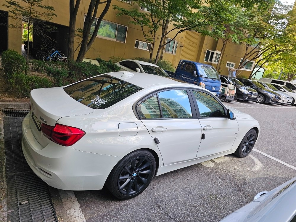 2018(17.11 등록)
bmw 3 중고차 직거래 (4)