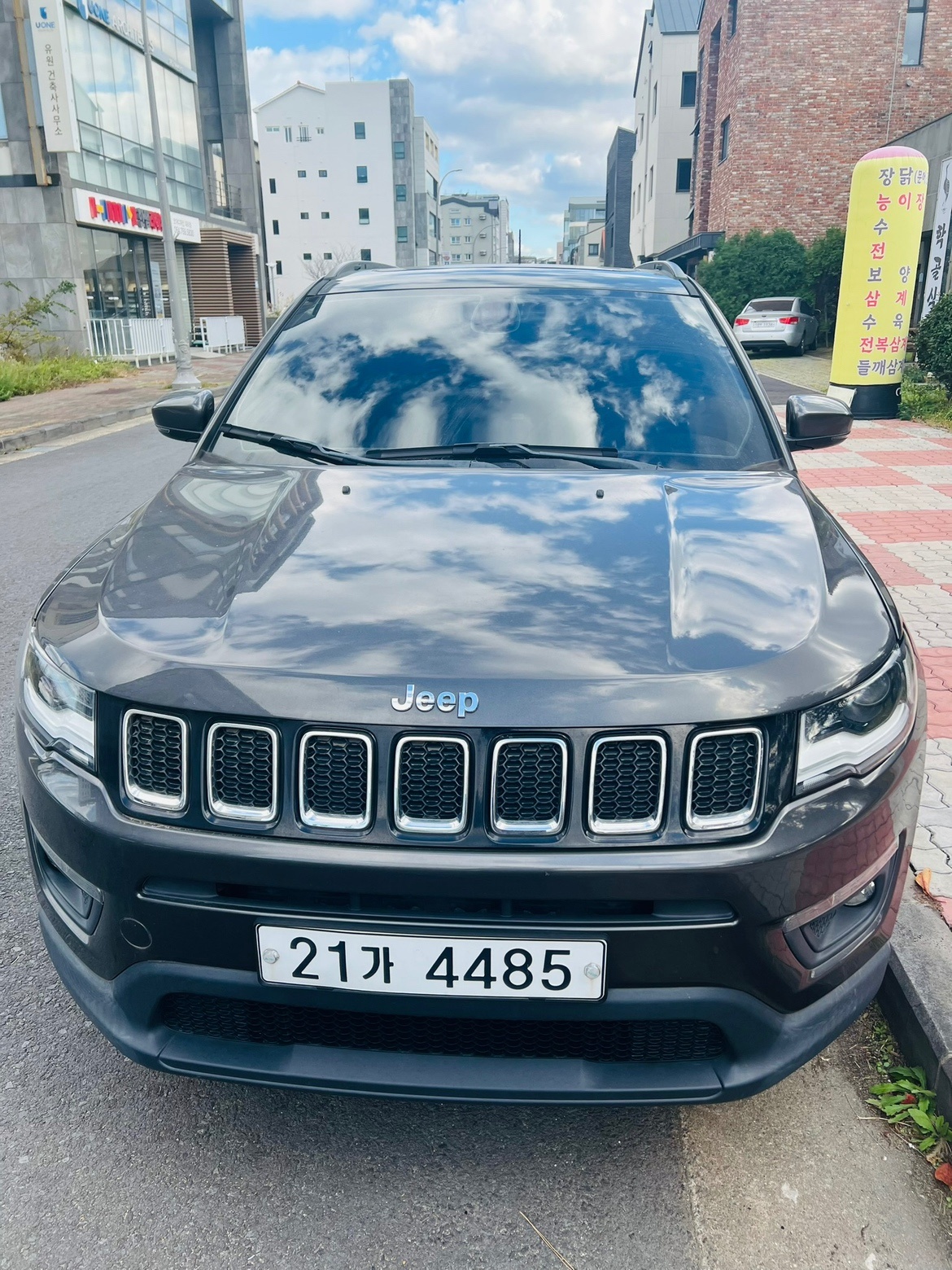 컴패스 Ⅱ MP 2.4 AWD 론지튜드 매물 썸네일