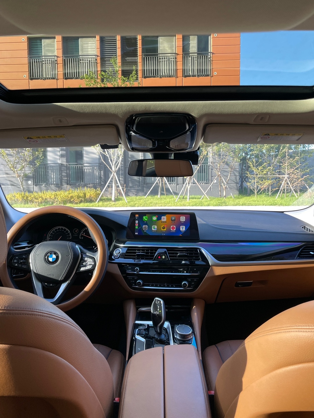 BMW 520i 럭셔리 블루스톤/꼬냑 중고차 직거래 (6)