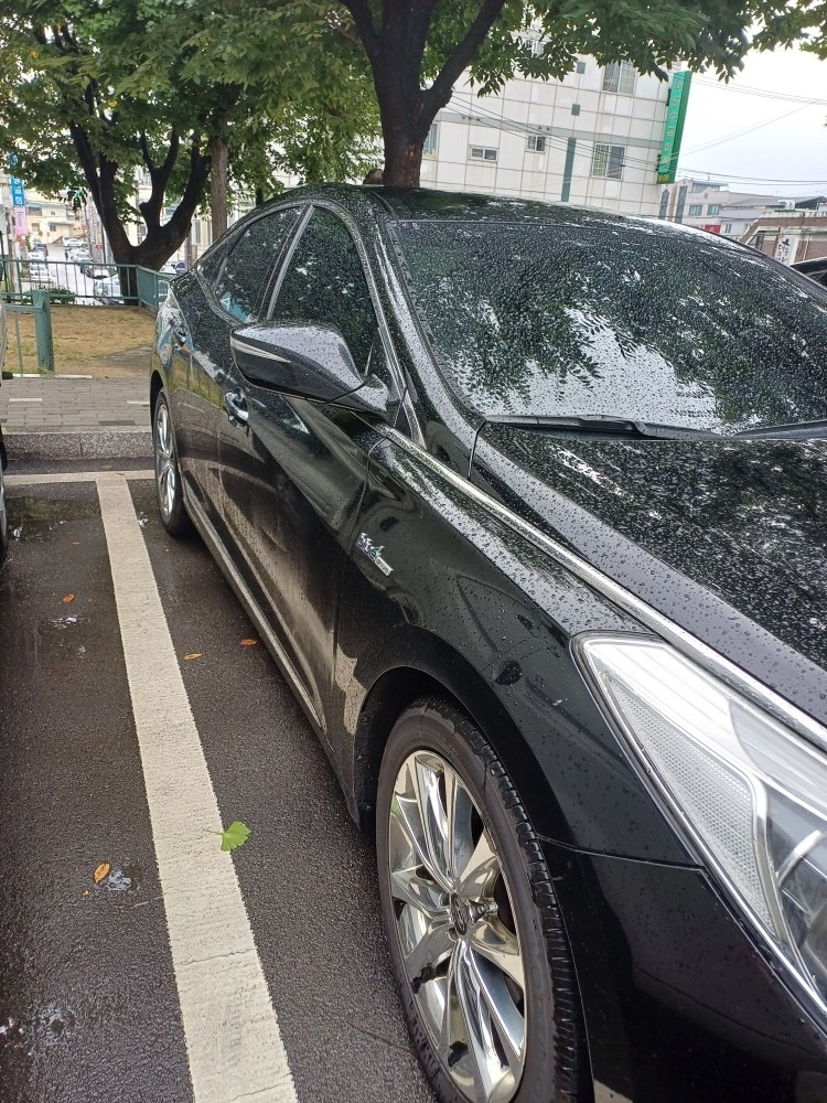 휴대폰 스마트기 장착
비흡연차량
약간 중고차 직거래 (5)