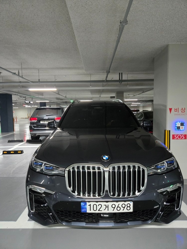 X7 G07 40 i xDrive 전기형 (340마력)M 스포츠 매물 썸네일