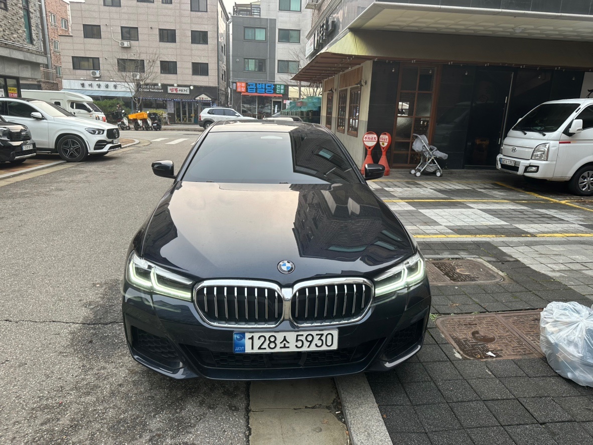 5시리즈 G30 530 i 페이스리프트 (252마력) 매물 썸네일