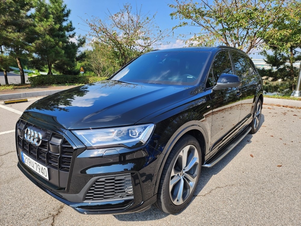 Q7 4M 55 TFSI 콰트로 Premium(340마력) 매물 썸네일