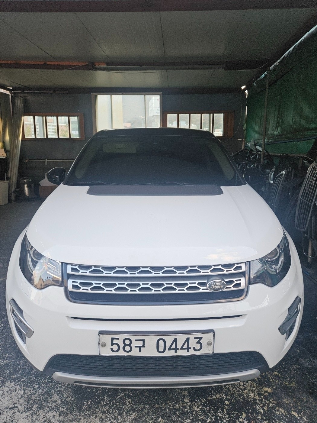 디스커버리 스포츠 L550 2.0 TD4 AWD 매물 썸네일