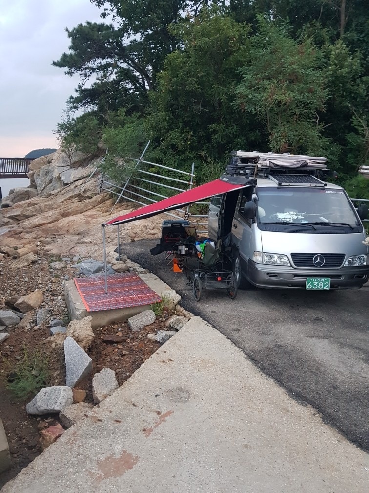 기본차량만 당근합니다.
위 텐트는 제 중고차 직거래 (10)