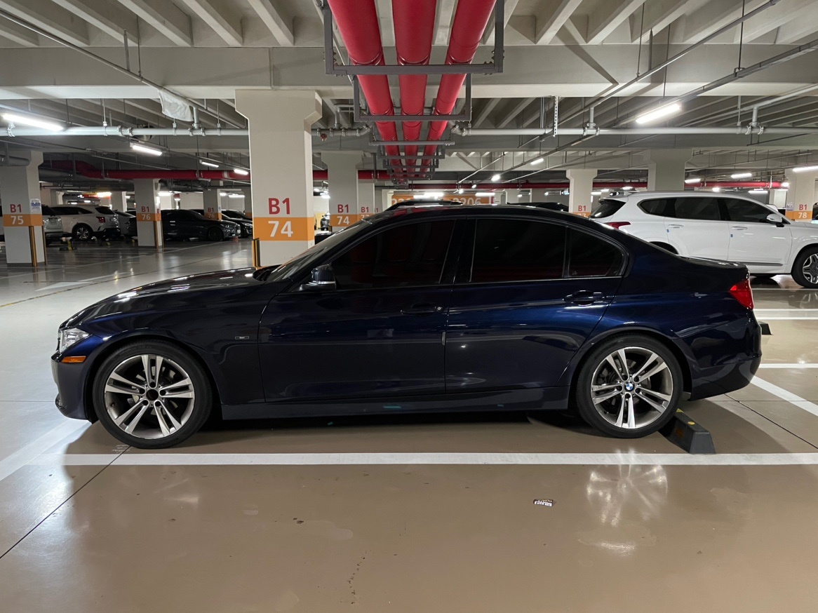 13년식 BMW 320i 스포츠 입니 중고차 직거래 (3)