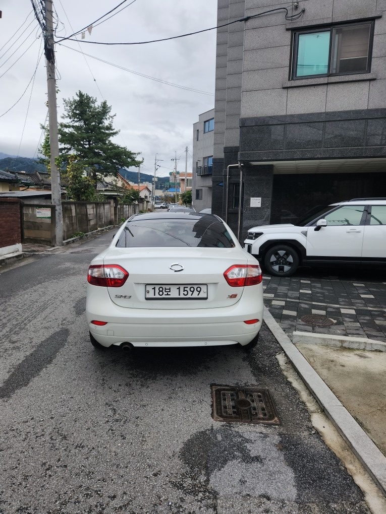 출퇴근용이랑 주말에 놀러갈겸 끌었던  중고차 직거래 (4)