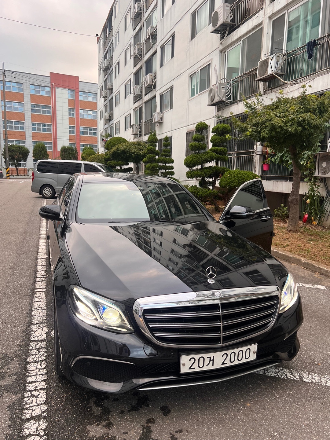 E 클래스 W213 E220 d 전기형 (163마력) 매물 썸네일