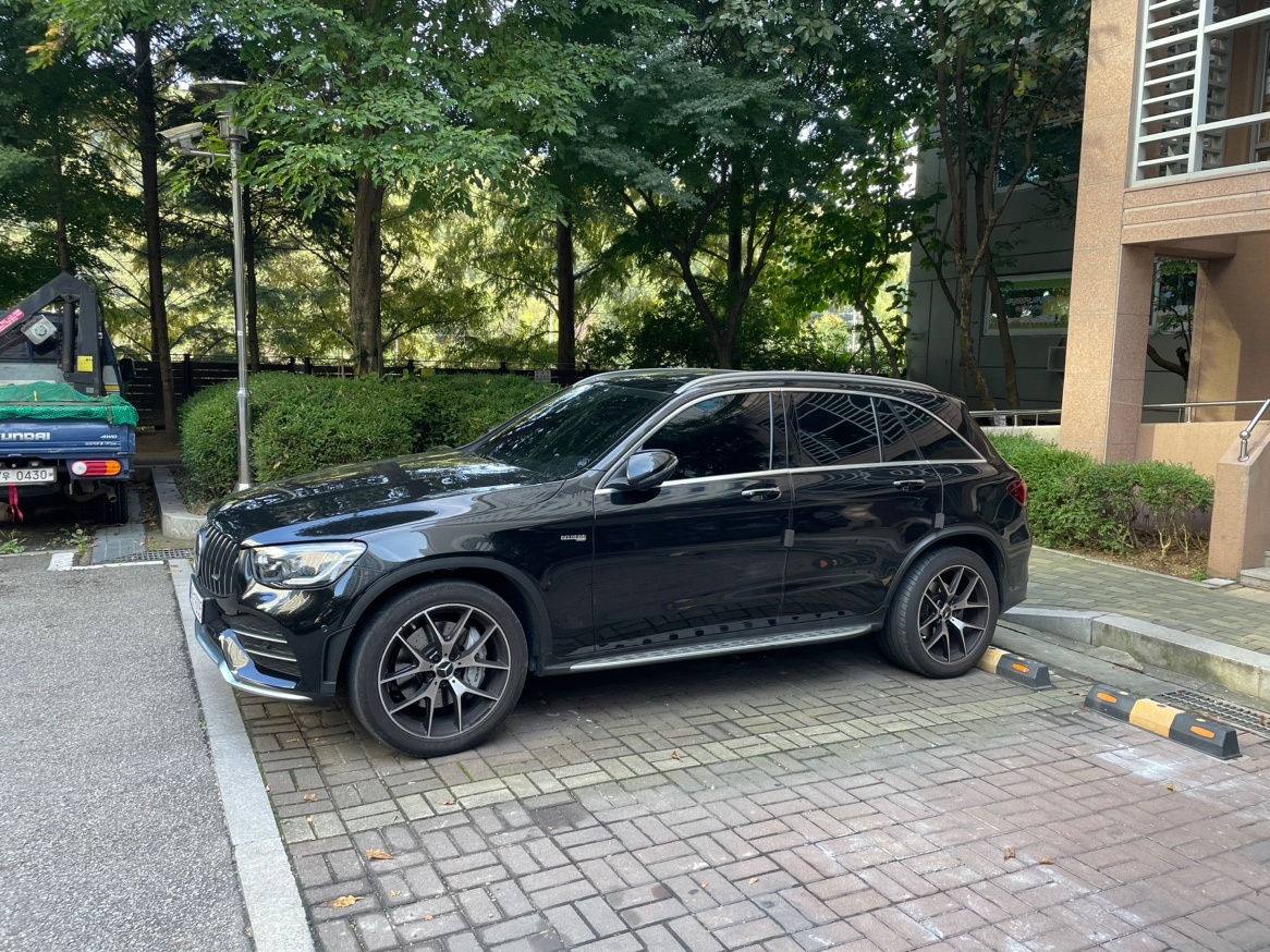 -벤츠 GLC 43 amg 4mati 중고차 직거래 (3)