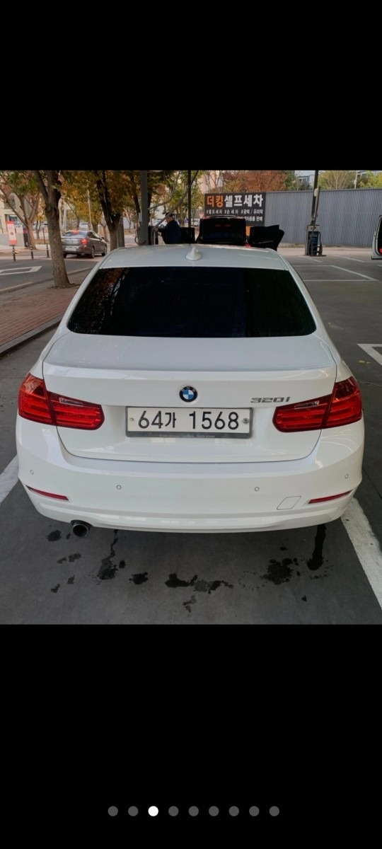 f30,  320i 화이트
무사고 . 중고차 직거래 (5)