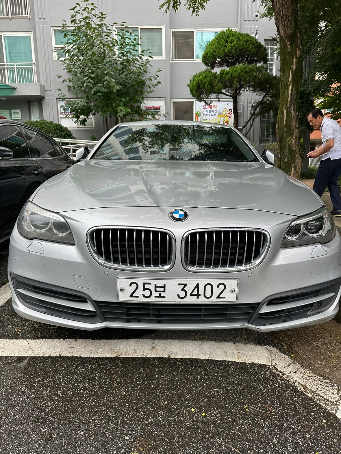 5시리즈 F10 528 i xDrive (245마력) 매물 썸네일