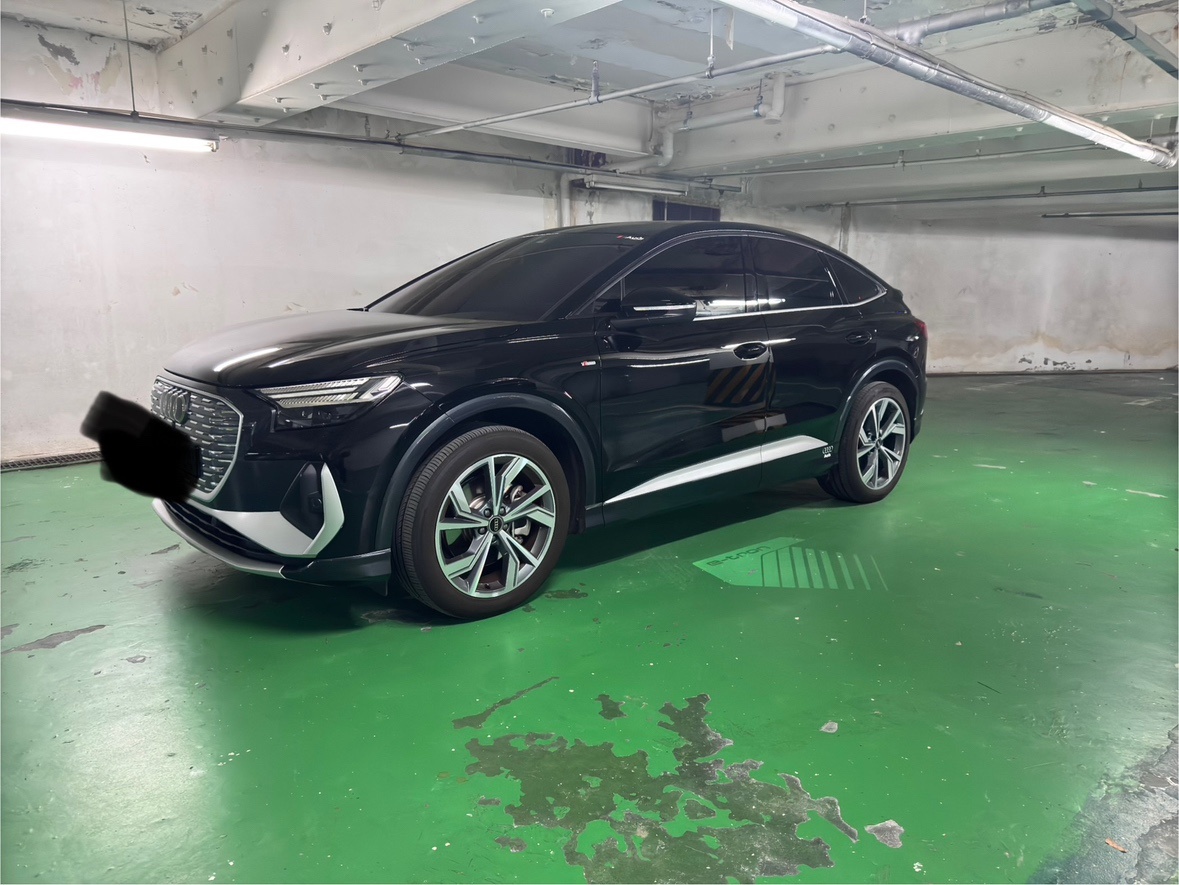 Q4 e-tron BEV(82kWh) 스포트백 RWD 40 (357km) 매물 썸네일