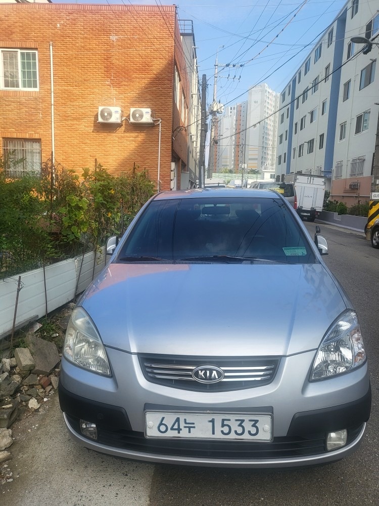 뉴 프라이드 JB 4DR 1.6(CVVT) SLX 매물 썸네일