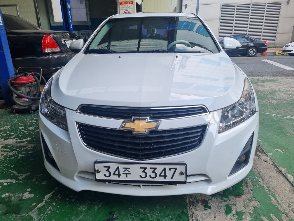 크루즈 J300 4DR 2.0 디젤 FWD LTZ 매물 썸네일