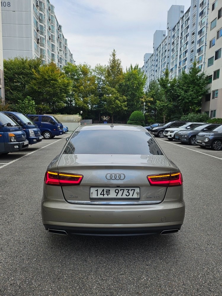 Audi A6 C7 35 TDI CN 중고차 직거래 (4)