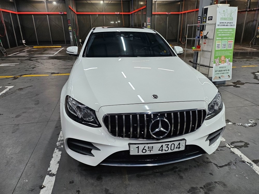 E 클래�스 W213 E300 전기형 (211마력)AMG Line 매물 썸네일