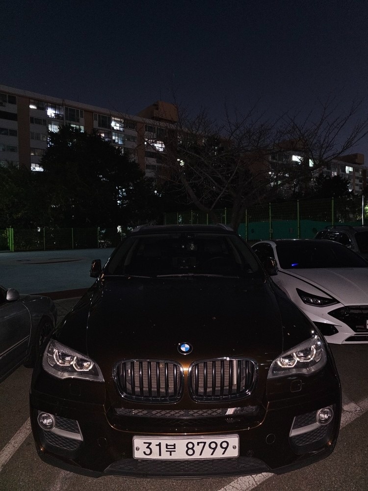 X6 E71 30d xDrive 후기형 (245마력) 매물 썸네일