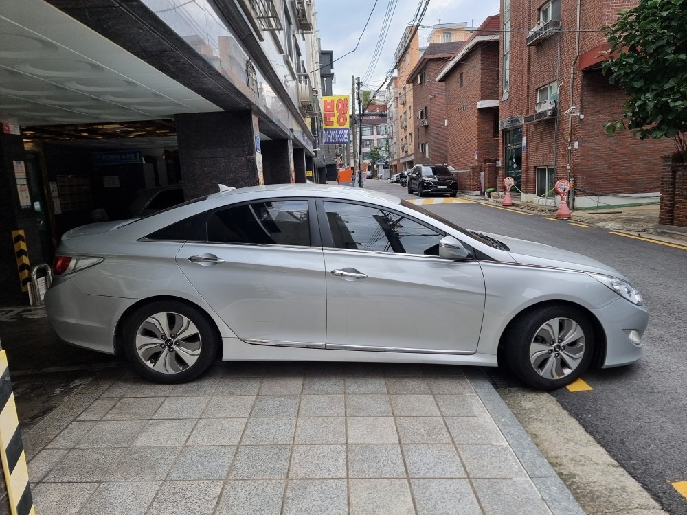 주기적으로 엔진오일 잘갈아줬고,
잔고 중고차 직거래 (1)