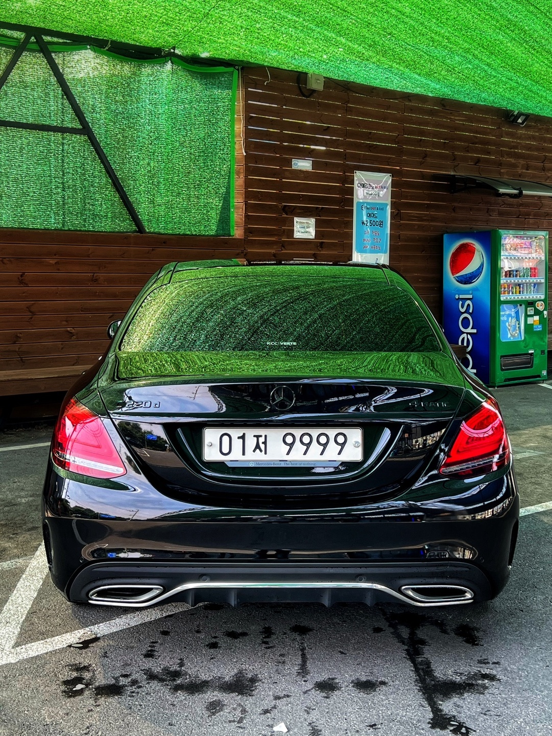 19년4월 등록
W205 C220d  중고차 직거래 (2)