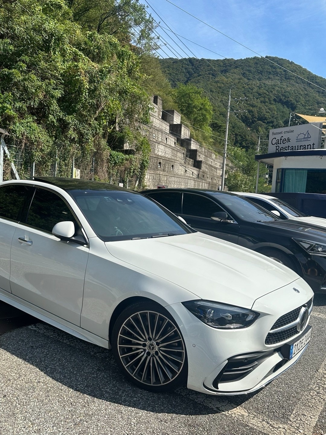 C 클래스 W206 C300 4Matic (258마력) 매물 썸네일