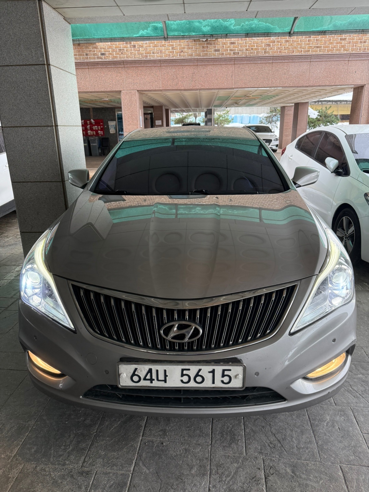 그랜저 HG LPl HG300 렌트카 FWD 모던 매물 썸네일