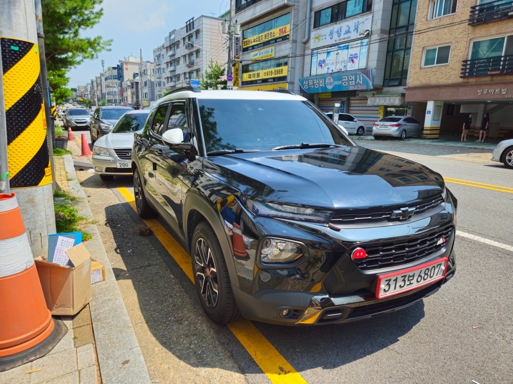 공식 추가옵션
1. 프리미엄패키지
  중고차 직거래 (1)