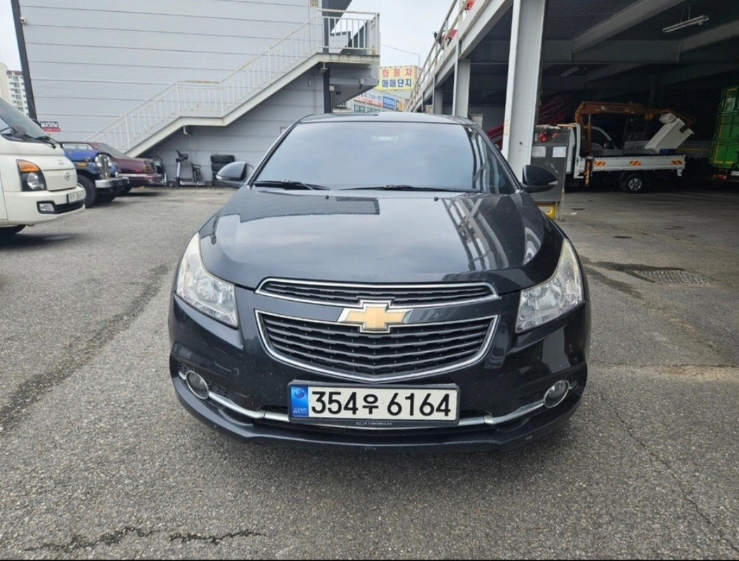 크루즈 J300 4DR 2.0 디젤 FWD LTZ 매물 썸네일