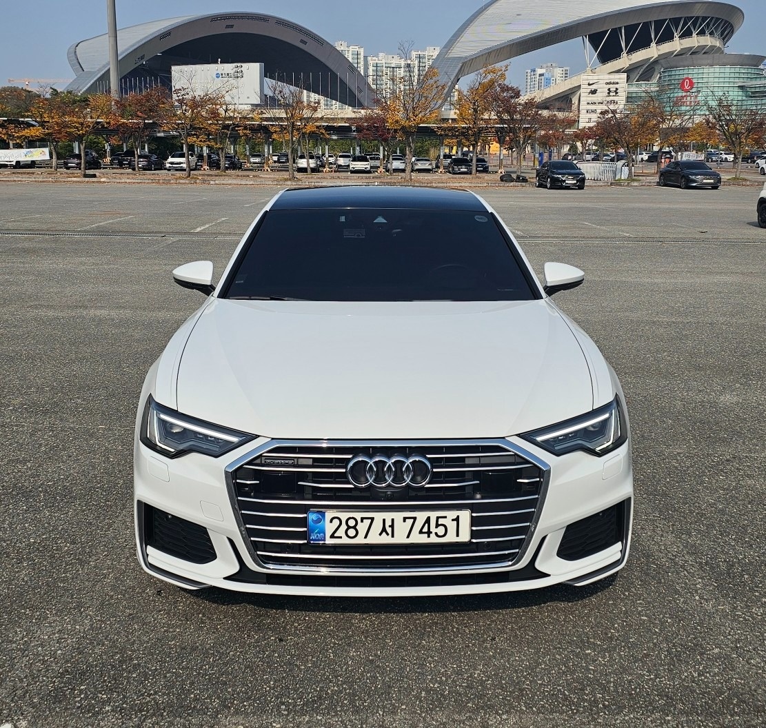 A6 C8/4A 45 TFSI 콰트로 (265마력)프리미엄 매물 썸네일