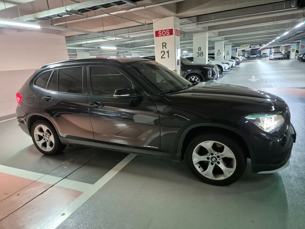 X1 E84 20d xDrive 후기형 (184마력) 매물 썸네일