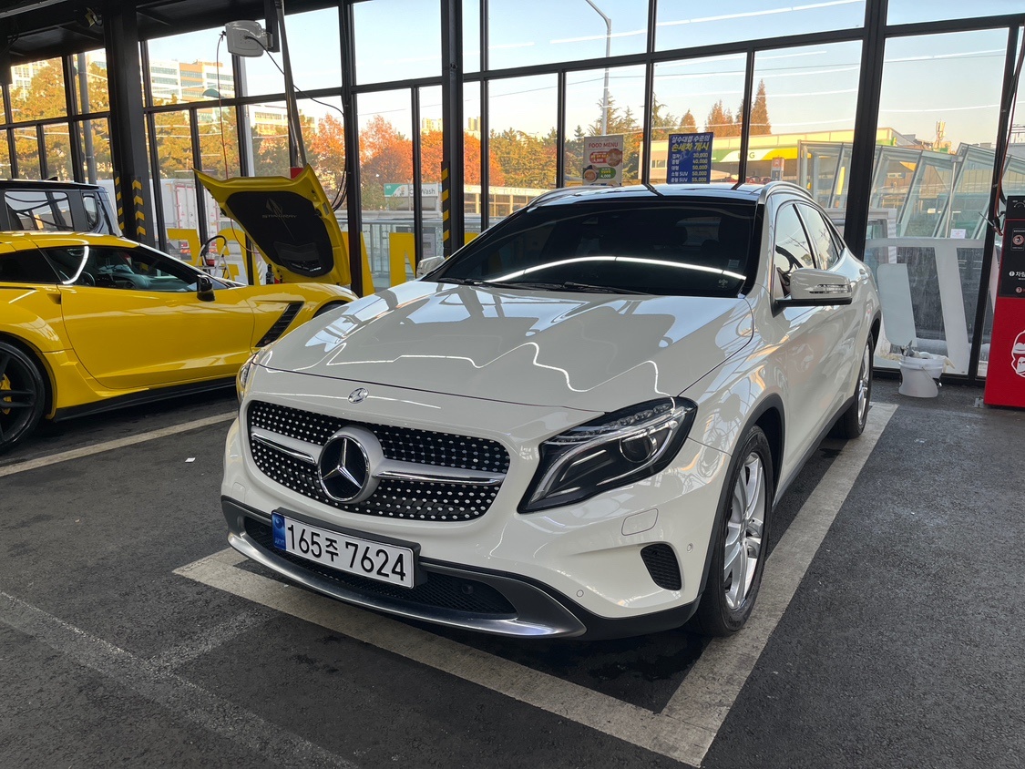 GLA X156 GLA200 d 4Matic 전기형 (136마력) 매물 썸네일