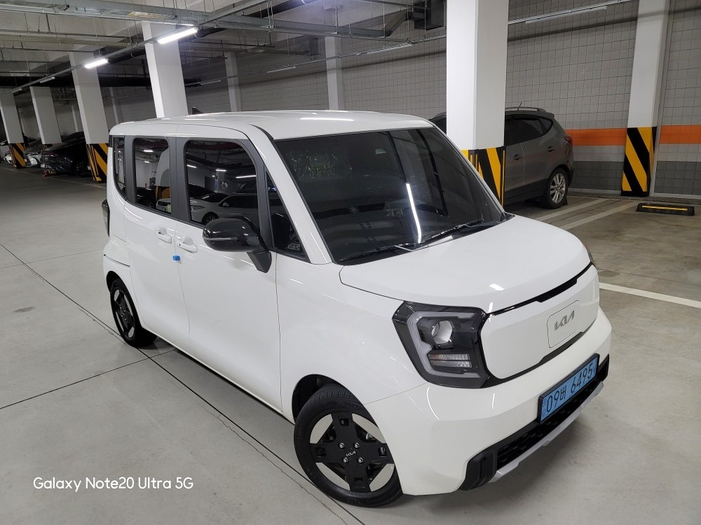 더 뉴 레이 PE2 TAM BEV(35.2 kWh) FWD 에어(205km) 매물 썸네일