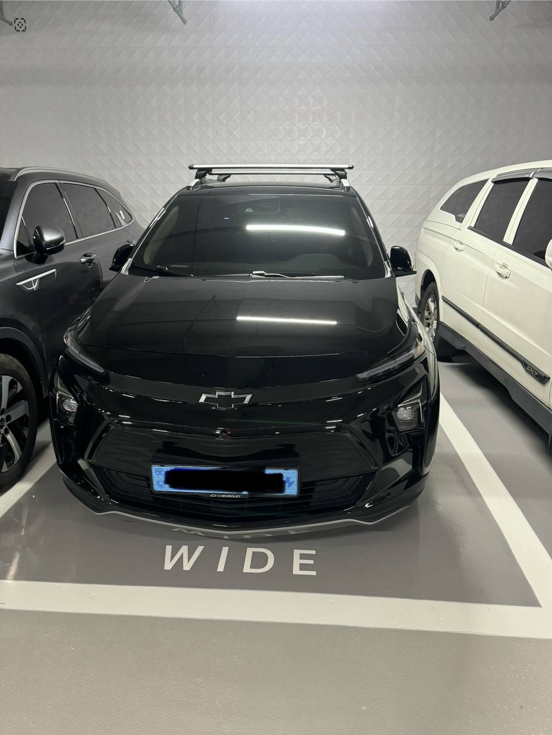 볼트 EUV BEV(66KWh/402km) FWD 프리미어 매물 썸네일