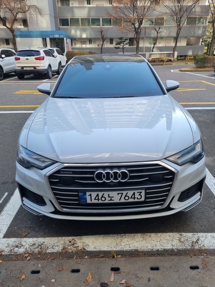 A6 C8/4A 45 TFSI 콰트로 (265마력)프리미엄 매물 썸네일