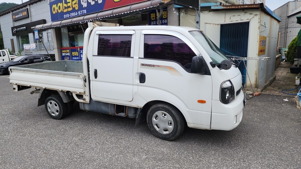 연식대비짦은주행거리
차량상태는 최상입 중고차 직거래 (2)