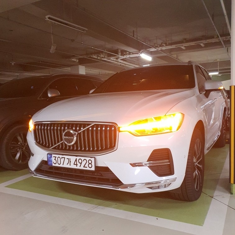 XC60 Ⅱ B5 AWD 매물 썸네일