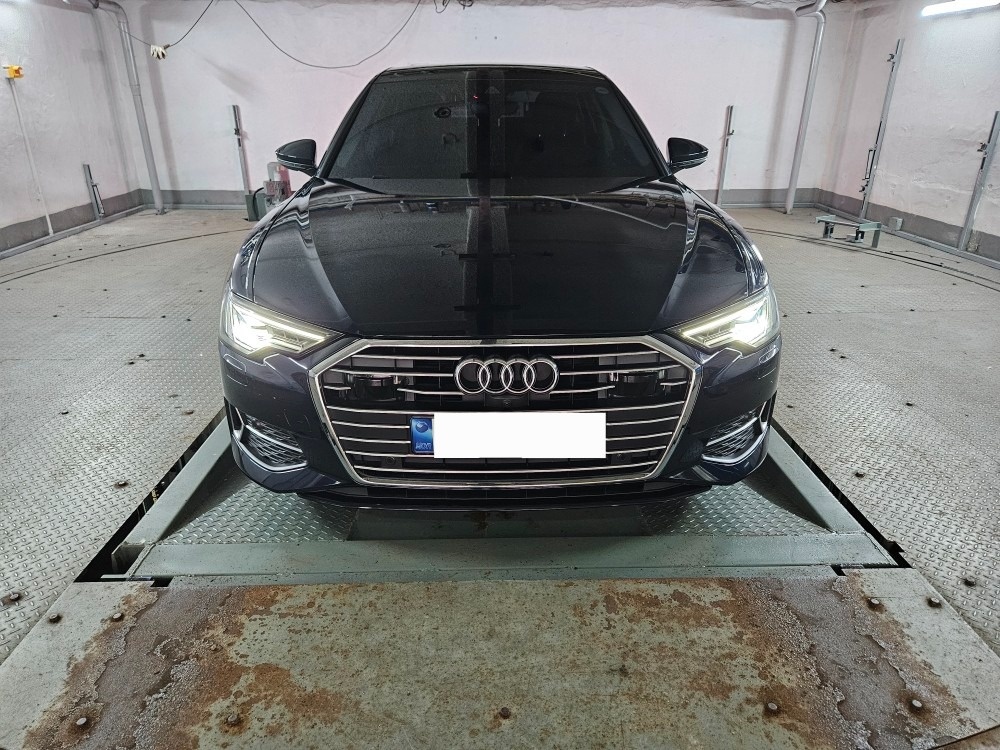 A6 C8/4A 45 TFSI (252마력) 매물 썸네일