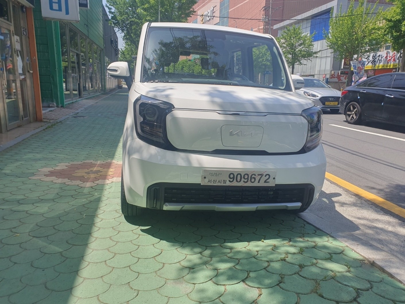 더 뉴 레이 PE2 TAM BEV(35.2 kWh) FWD 에어(205km) 매물 썸네일