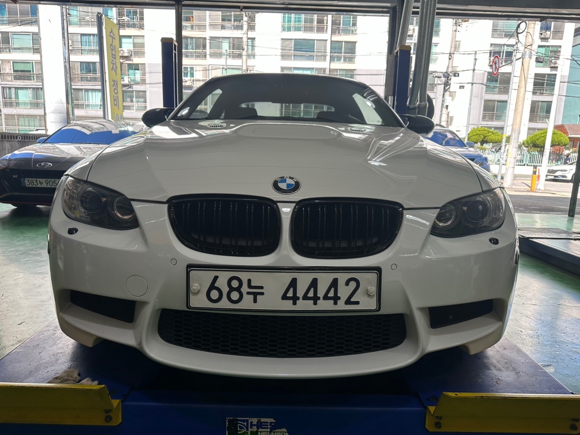 e92 4.0 자연흡기차량  e92  중고차 직거래 (2)