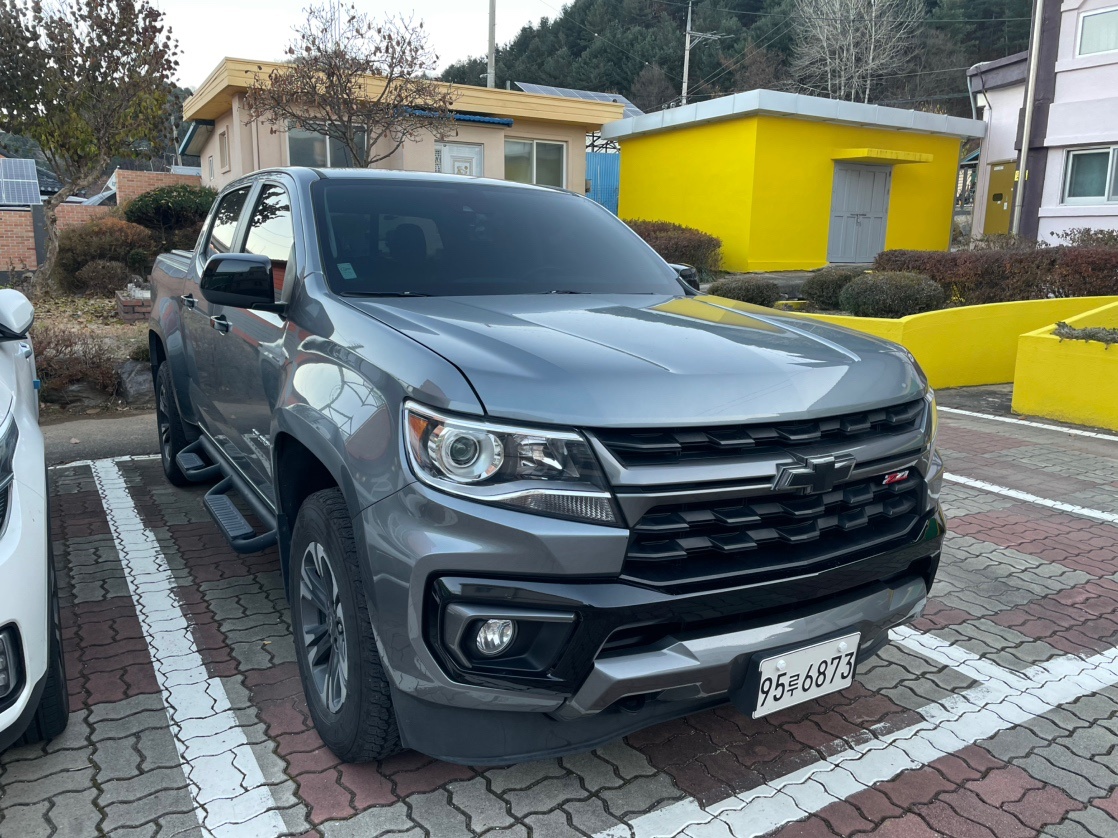 리얼 뉴 콜로라도 가솔린 3.6 AWD Z71-X 매물 썸네일