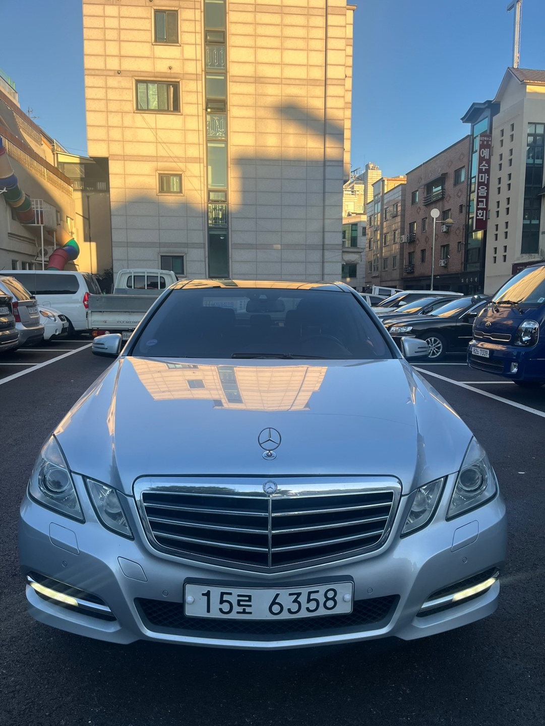 E 클래스 W212 E350 4Matic 후기형 (306마력)아방가르드 매물 썸네일