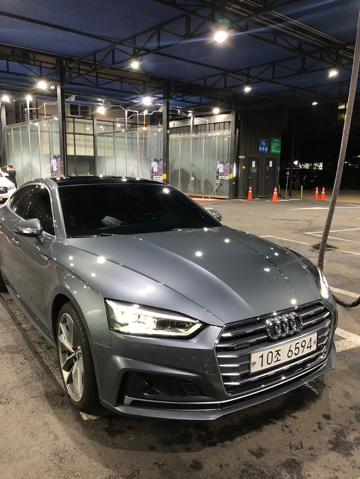 A5 8W 45 TFSI Sportback 콰트로 (252마력) 매물 썸네일