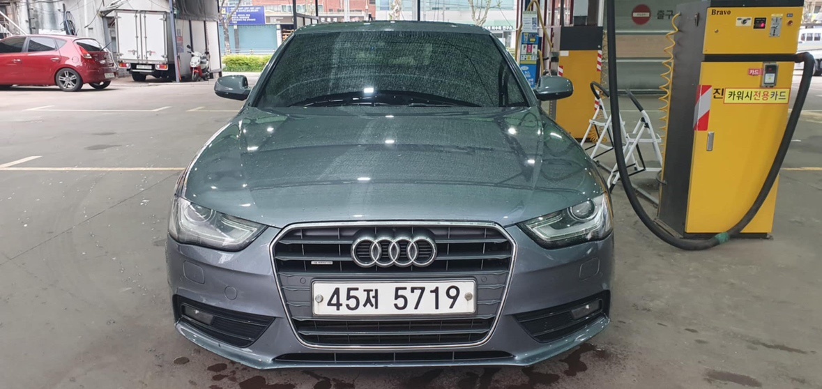 A4 B8/8K 2.0 TDI 콰트로 (177마력) 매물 썸네일