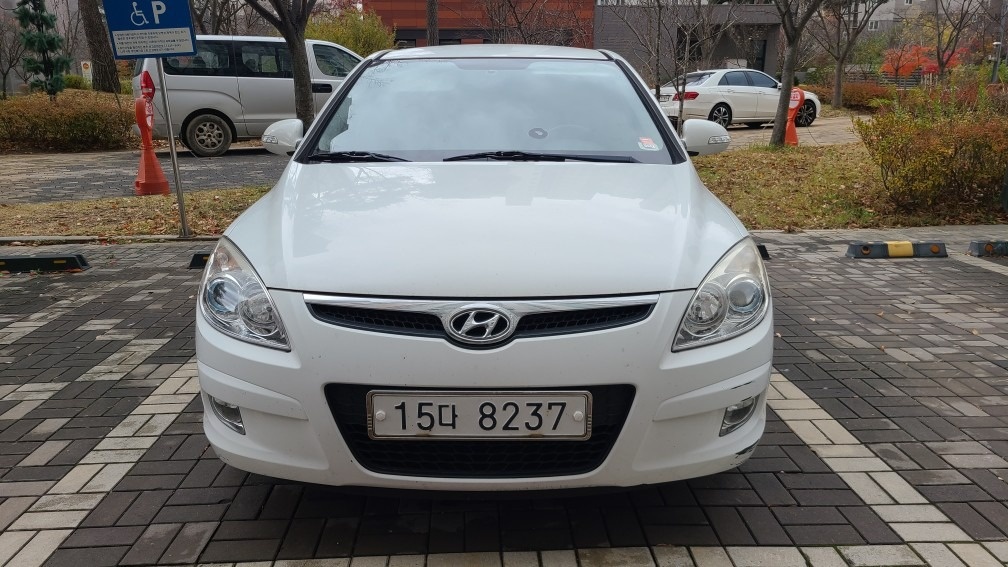 i30 FD 1.6 VVT FWD 럭셔리 매물 썸네일