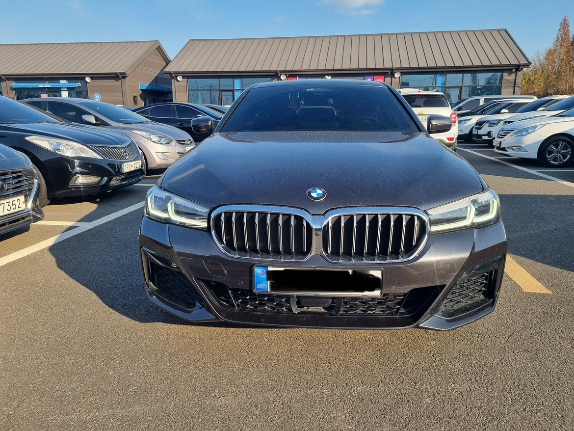 5시리즈 G30 530 i xDrive 페이스리프트 (252마력)M 스포츠 매물 썸네일