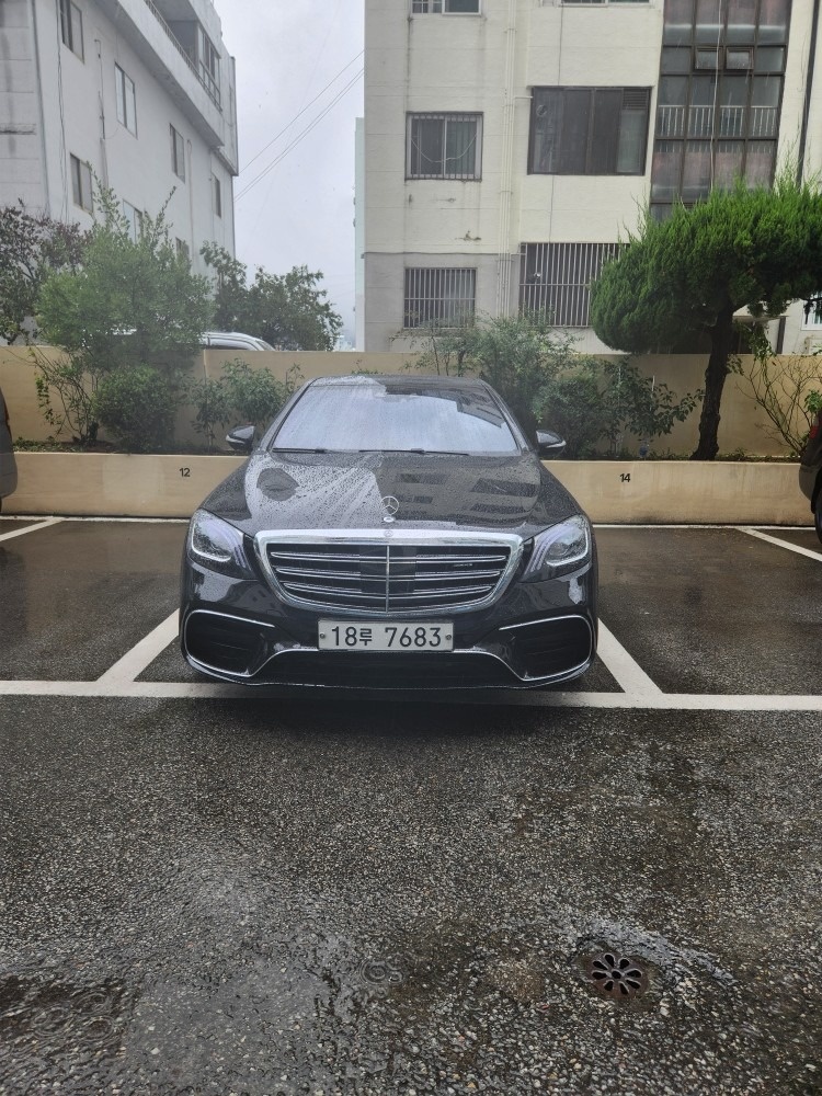 S 클래스 W222 S500 4Matic L 전기형 (455마력) 매물 썸네일